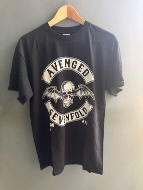 Avenged Sevenfold Skull Bat Wing Graphic T Shirt Black size Medium
